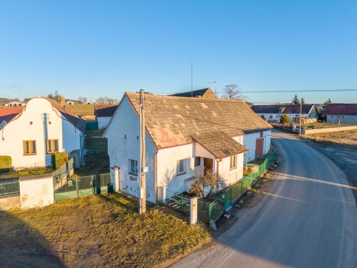 Rodinný dům 2+1, Drhovle - Pamětice