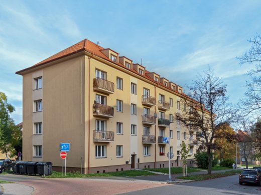 Byt 2+1 s balkonem, dvěma sklepy a výbornou polohou nedaleko náměstí